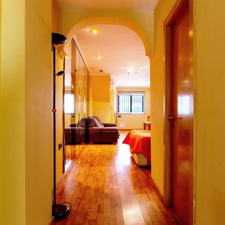 Estudio Para Parejas Con Wifi En La Playa Valenza Esterno foto